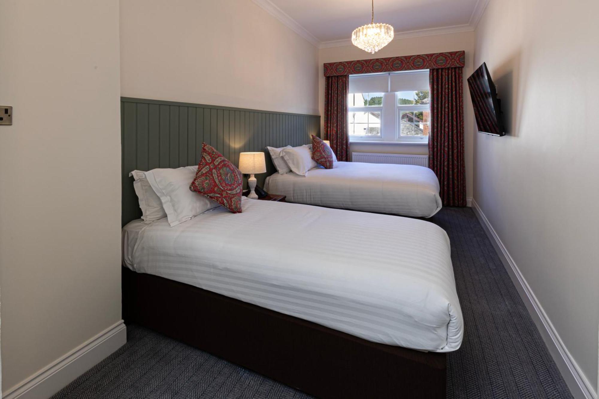 Hotel District Castle 4*